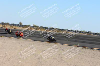 media/Nov-17-2024-CVMA (Sun) [[1fec520723]]/Race 11-Amateur Supersport Open/